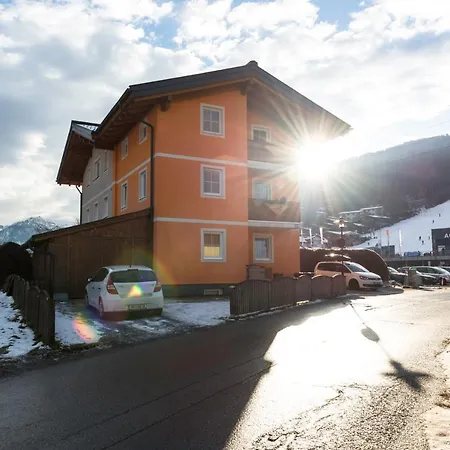 Haus Steger * Flachau