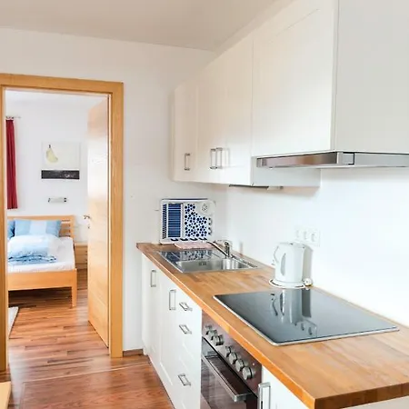 Haus Steger Appartamento *